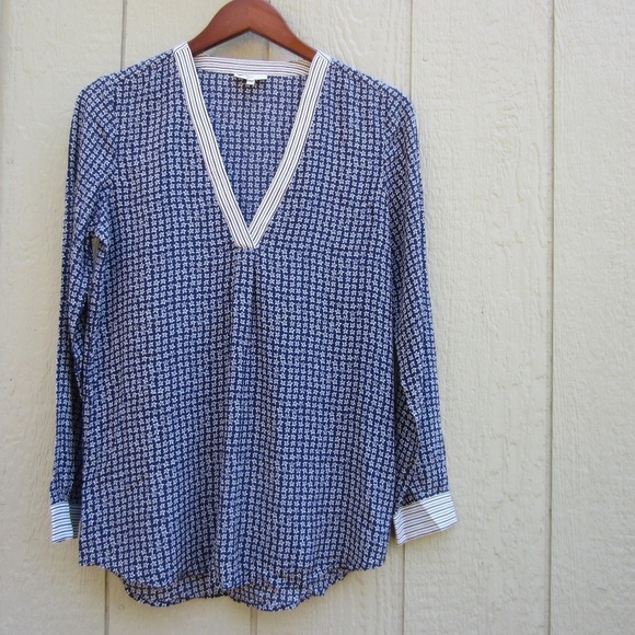 Joie Blouse Women's XS 100% Silk V-Neck Navy Star Carven Tunic Pullover - Picture 2 of 14